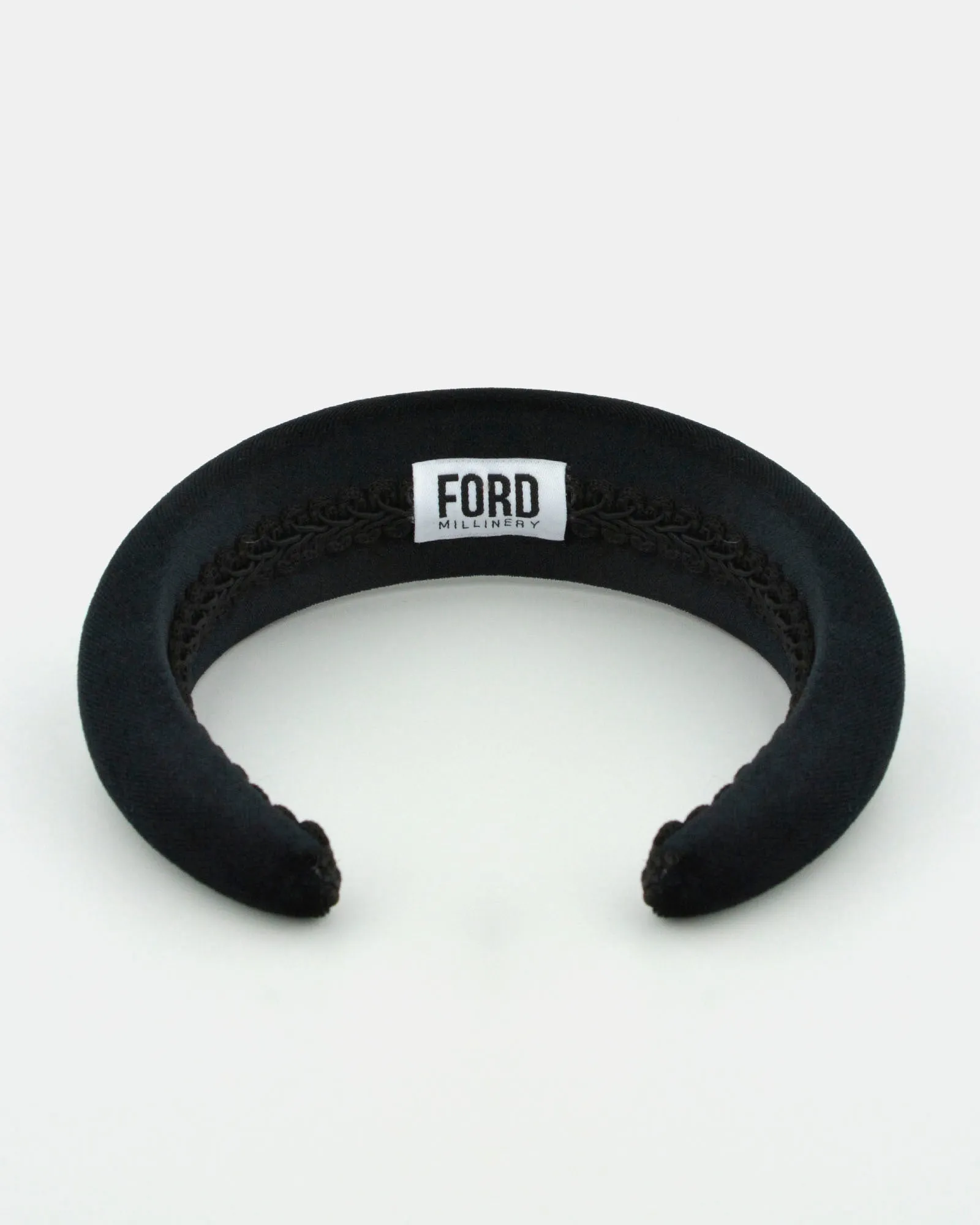 PHOEBE Velvet Headband (black)
